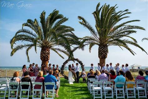 What Is A Destination Wedding Complete Guide Here Private Beach