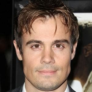 Police said clark, 32, was struck after running a red light in. Gregory Michael - Bio, Family, Trivia | Famous Birthdays