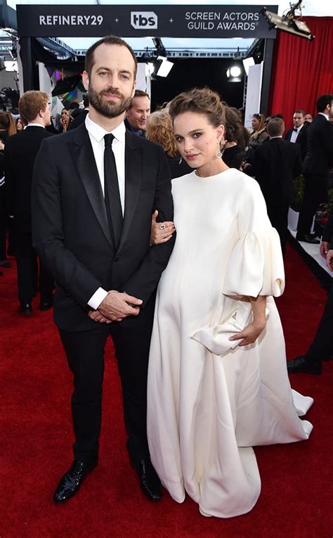 Natalie Portman And Benjamin Millepied From 2017 Sag Awards Red Carpet