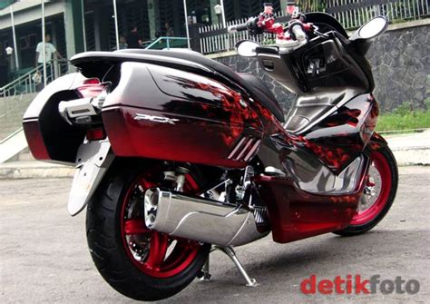 Maybe you would like to learn more about one of these? MODIFIKASI HONDA PCX | Indonesiadalamtulisan || Terbaru 2014
