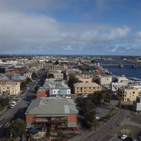 The port adelaide heritage precinct. KAP Report - Port Adelaide 1