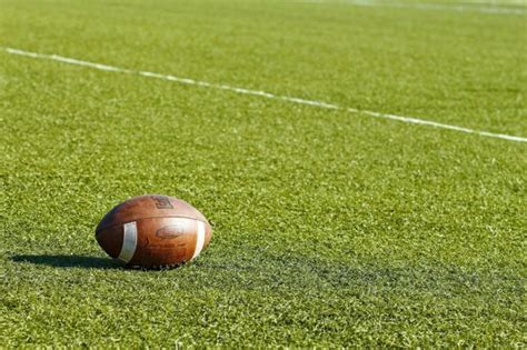 Livescore.in oferece resultados ao vivo de futebol americano brasil, últimos resultados, jogos agendados e sumários das partidas. Poker, futebol americano e MMA: esportes que estão se ...