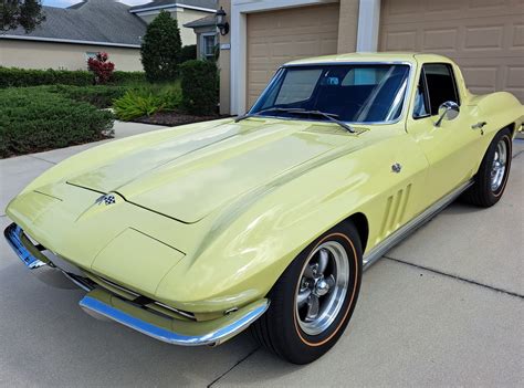 1965 Corvette Coupe Goldwood Yellow