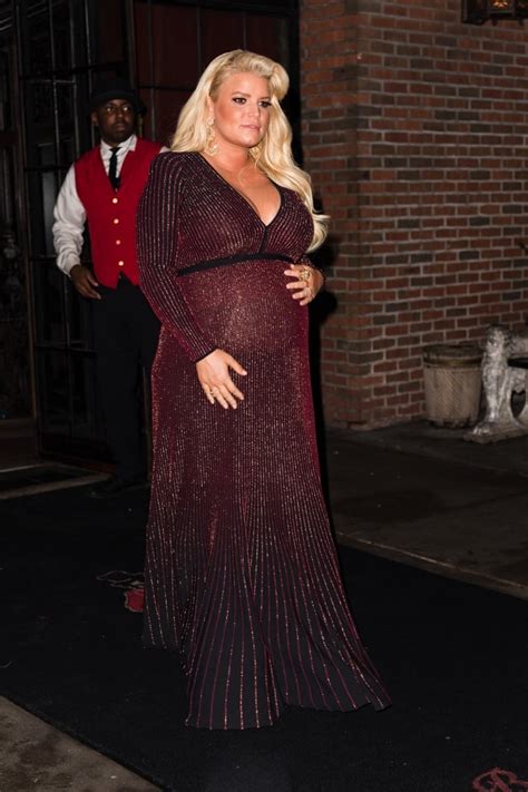 Pregnant Jessica Simpson Arriving At 25th Annual Ffany Shoes On Sale