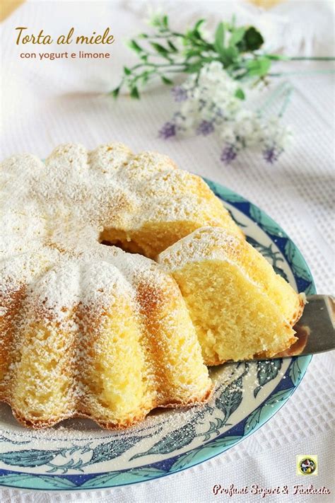 Maccheroni con crema di ricotta, zucchine e granella di mandorle. Torta al miele con yogurt e limone ricetta facile ...