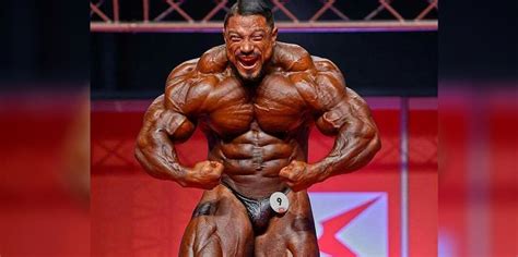 Roelly Winklaar Killing It With Back Workout Weeks From Arnold Classic Fitness Volt