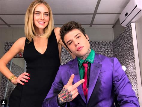 È quanto rischiano chiara ferragni e compagni influencer che si prestano a. Fedez e Chiara Ferragni, il selfie nel backstage di X Factor