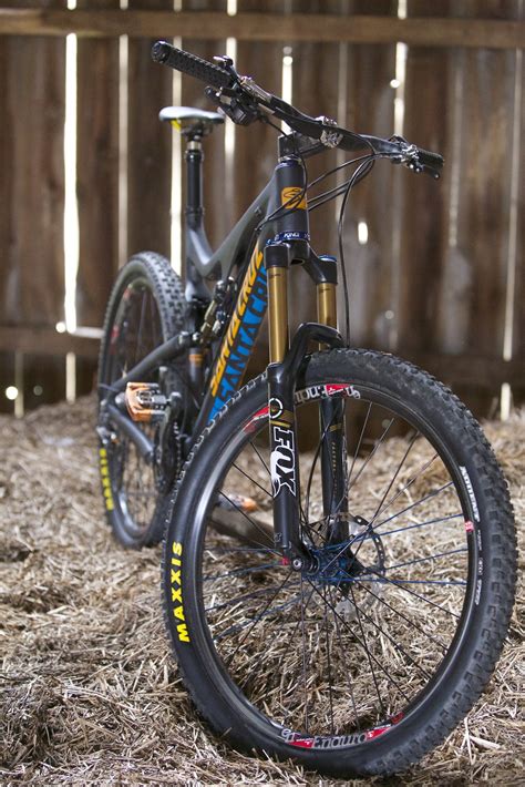 Santa Cruz Bicycles Bronson Carbon Avamadventuress Bike Check