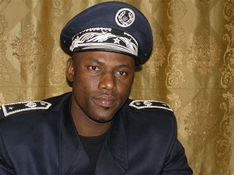 Police Ousmane Fall Quitte Le Commissariat De Lîle