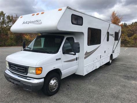 2007 Four Winds Majestic 28 A Ford E450 Chassis Sleeps 6 Onan Generator