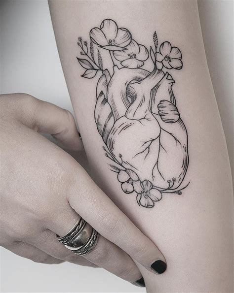 Linework Heart Tattoo Designs Heart Tattoo Heart Tattoo Designs Tattoos