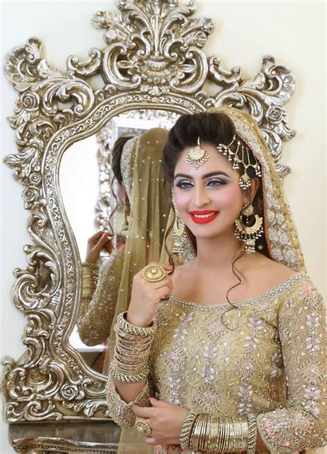 Top salons & beauty parlours discount deals in pakistan. Kashee's Beauty Parlor Eid Mekeup | Bridal dress design ...