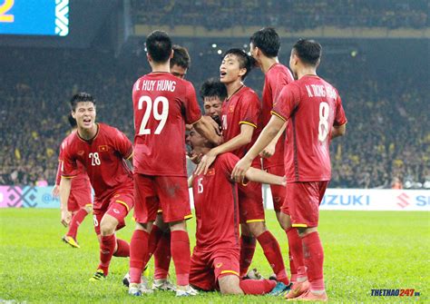 Toàn cảnh đt việt nam về nước trong vòng tay nhm sau đại thắng tại vl world cup | ted trần tv. BXH đội xếp thứ 2 vòng loại World Cup 2022: Việt Nam lọt ...