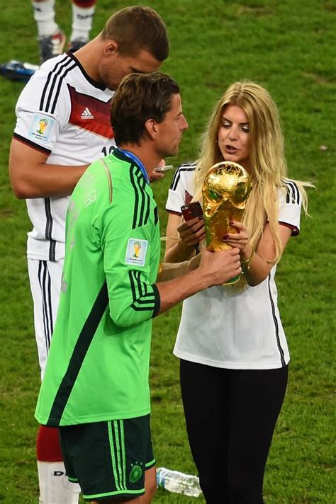 Leon goretzka's late goal that kept the germans in the tournament! Spielerfrauen der Nationalspieler & deutschen ...