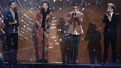 One Direction Performs History At X Factor Uk Finale — Watch