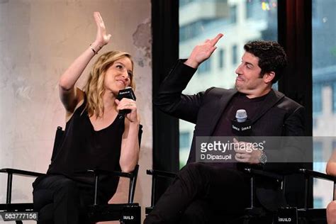 Jenny Mollen And Husband Jason Biggs Attend The Aol Build Speaker News Photo Getty Images