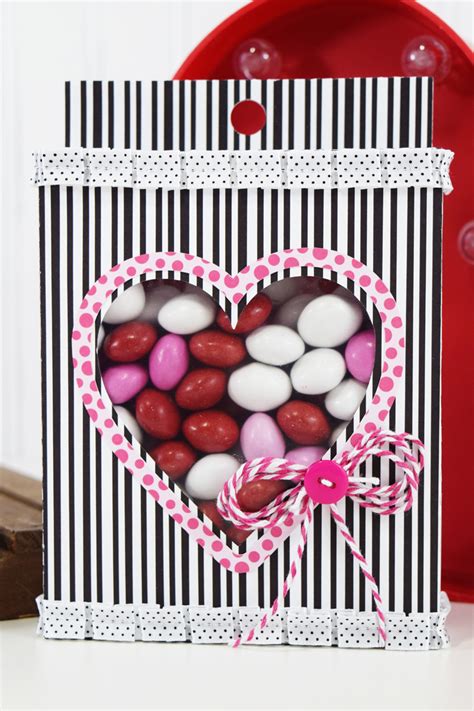 Easy Valentine's Day Treat Box - Stamp & Scrapbook EXPO