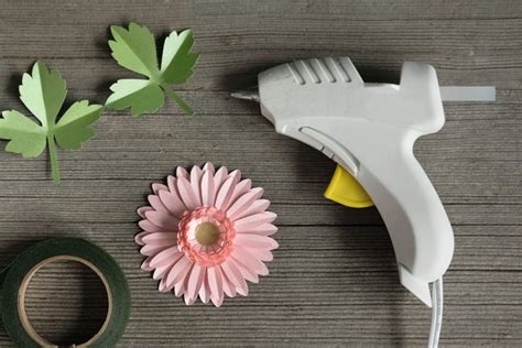 11 Of The Best Glue Guns For Crafts Gathered