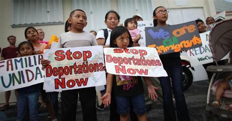 despite refugee crisis us plans mass deportations common dreams news