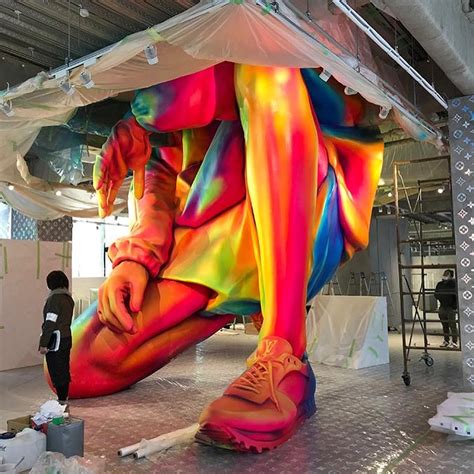 Louis vuitton's ss19 keepall heres your second chance to. Virgil Abloh reveals psychedelic installation for Louis Vuitton | Collater.al