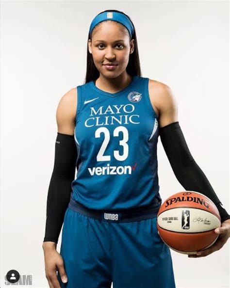Moore said wednesday in an interview on abc's good morning america that she won't resume her wnba career during the 2021 season, katie barnes of espn.com reports. Maya Moore - Bio, Net Worth, Salary, Married, Husband ...
