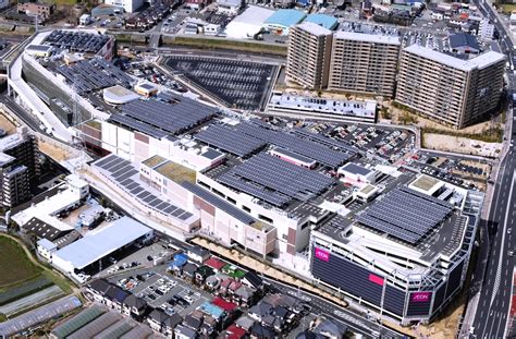 Image 21 of 71 from gallery of world winners of 2018 prix versailles awards announced. Japan's "Eco" shopping mall