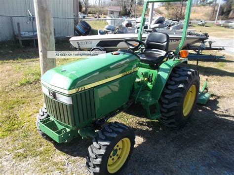 2005 John Deere 790 4x4 Tractor With 323 Hours And 60 Finishing Mow