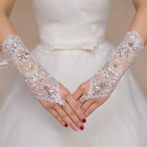 Luxury Crystals White Wedding Gloves 2016 Galaxy Sequins Fingerless Mitts Wedding Opera Length