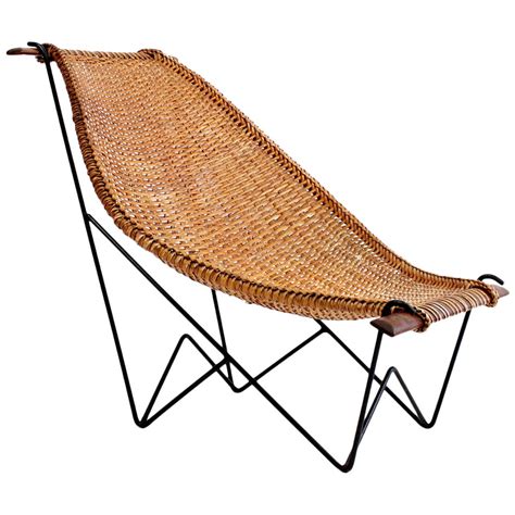 The zg modern classic lounge chair with ottoman most definitely deserves its spot on our list of comfortable modern lounge chairs. John Risley Rattan "Duyan" Lounge Chair | From a unique ...