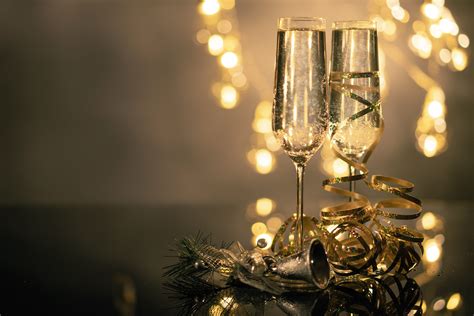 The Ultimate Guide To Planning A New Years Eve Party The Event Book