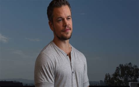 Ranked among forbes' most bankable stars. Download Matt Damon HQ 4K 2020 Minimalist Wallpaper ...