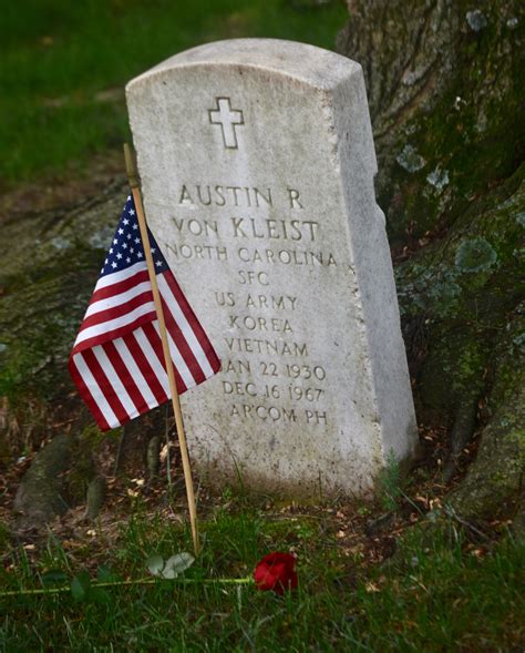Photos Memorial Day At Arlington National Cemetery