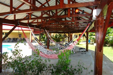 Kekemba Kleinschalig 3sterren Vakantie Complex In Paramaribo Suriname