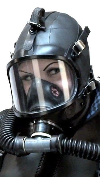 Pin By Zld Zld On Women In Gasmask Scuba Girl Wetsuit Gas Mask Girl