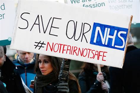 Junior Doctors Strike 90 Of Medics Would Consider Quitting If Jeremy