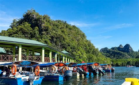 Malaysia, kedah, langkawi, burau bay panorama langkawi sdn bhd cable car station. Langkawi Bayview Hotel Package - vGo Holiday Sdn Bhd