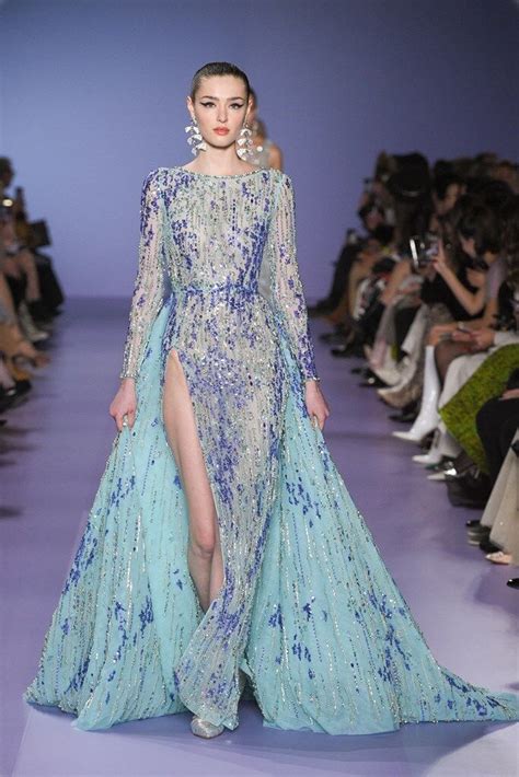 Desfile De Alta Costura De Georges Hobeika Colección Primavera Verano