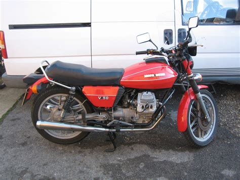 Exclusiv davida & hedon berlin finest accessiores in town! MOTO GUZZI v50 RED. 1980. cafe racer, classic, honest example