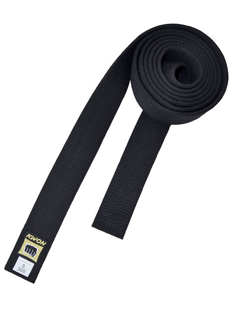 He was raised by both immediate and extended family and moved often, exposed to life on the tough bronx streets and idyllic hawaiian beaches. Gürtel Master Belt, schwarz by Kwon | Budo Gürtel | Budo ...