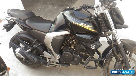Used 2015 Model Yamaha Fz Fi V2 For Sale In Lucknow Id 140202 Black