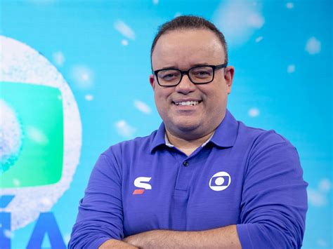 O Narrador Também Faz Referências Ao Menino Utilizando Expressões Como