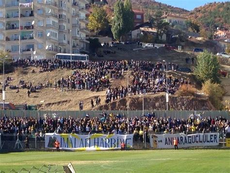 Ankaragücü başarıya aç, taraftar inanılmaz. ankaragücü taraftarı #513810 - uludağ sözlük galeri
