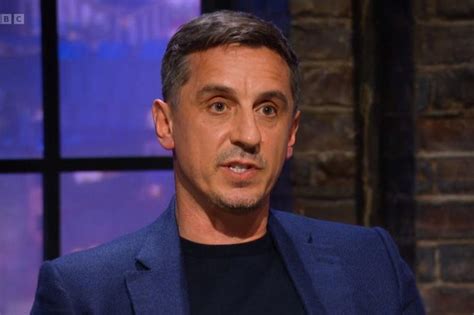 Gary Neville Shakes On Two Deals As Dragons Den First Panel Guest