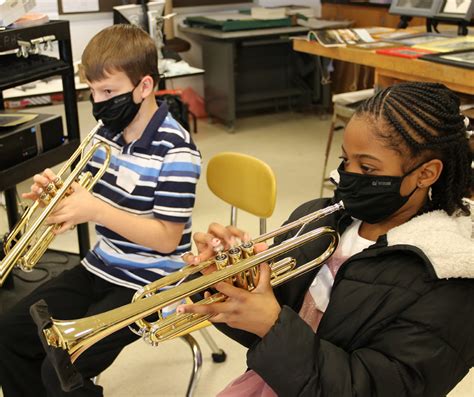 Hitting The Right Note — Ccps Students Perform Instant Concert