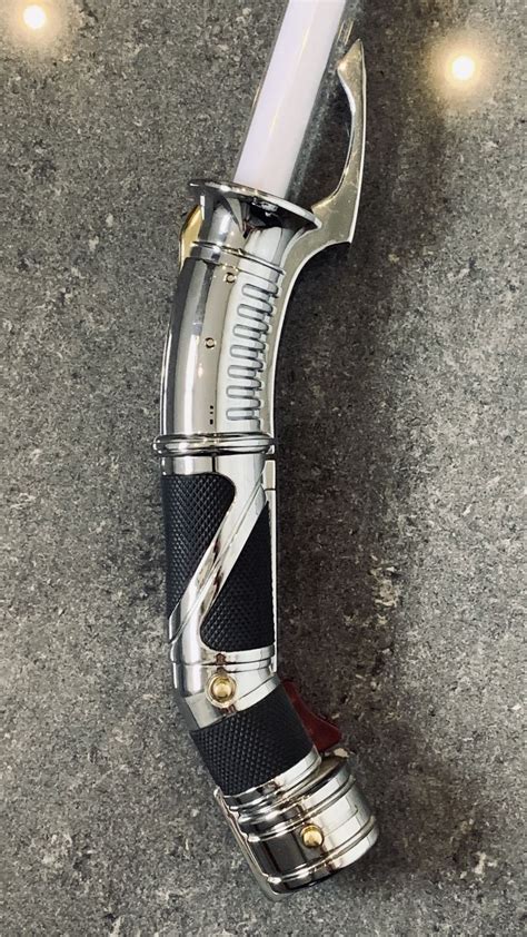 Are you looking for a lightsaber you can duel with but don't want to spend hundreds. Count Dooku (Darth Tyranus) Lightsaber - Force FX in 2020 ...