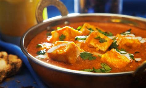 Most Famous Indian Dishes You Should Try