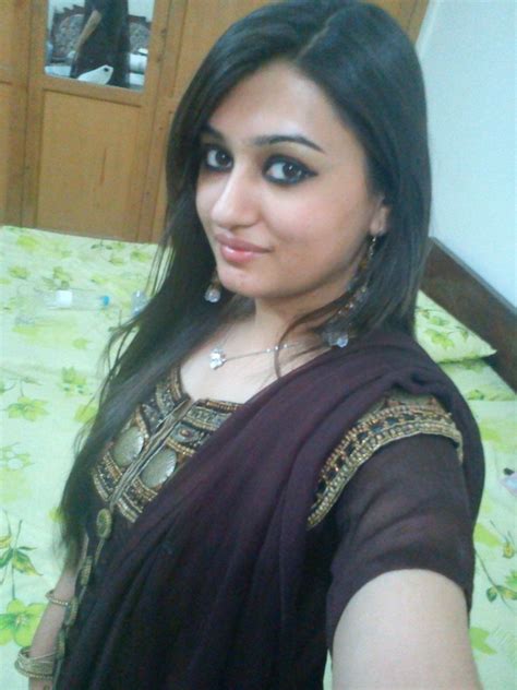 Indianpakibabes Gorgeous Pakistani Hot Babe Selfie Part ¾
