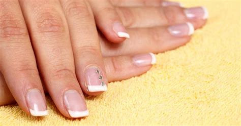 Vitamin d deficiency symptoms and treatment. Lines in nails vitamin deficiency - Awesome Nail