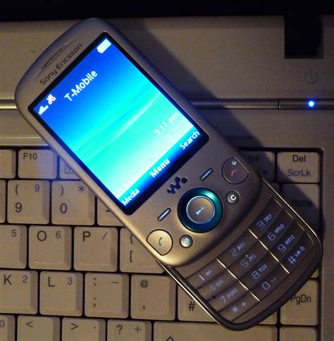 The official facebook page for sony's xperia global. Sony Ericsson Zylo Hands-on Review • GadgetyNews