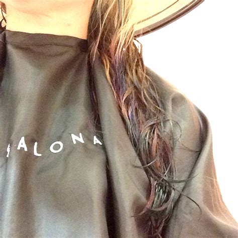 It is really better to apply your dye on unwashed hair if you possibly can. Dip Dying Your Hair: Step By Step